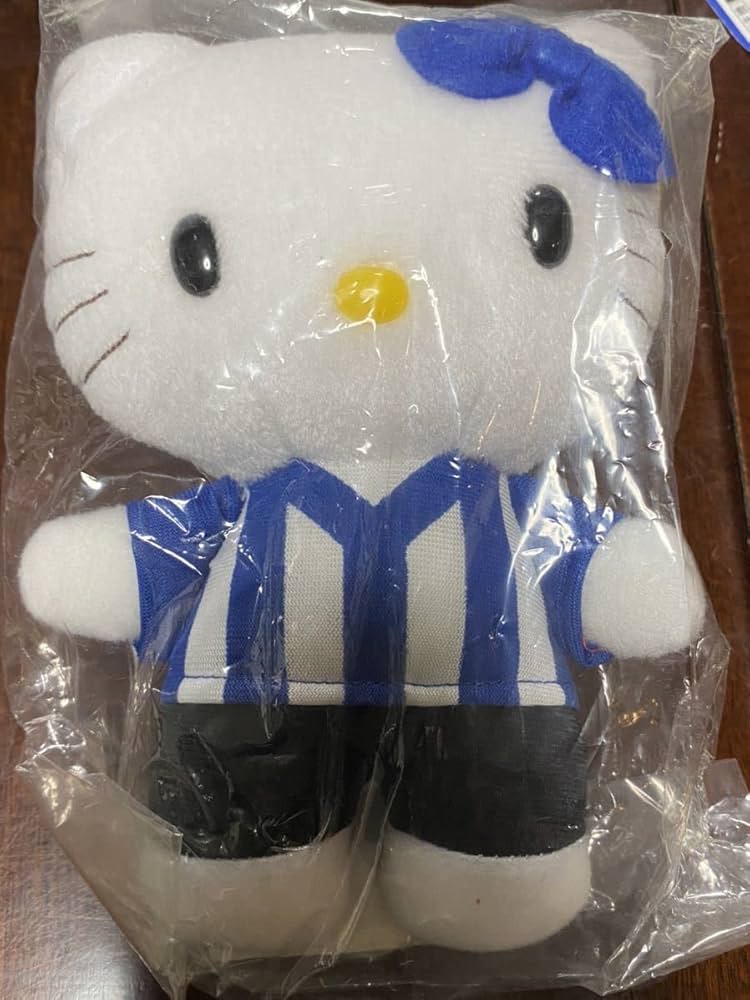 Amazon.co.jp: レア キティ キティちゃん 背番号86 ぬいぐるみ